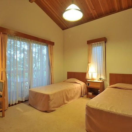 Menard Aoyama Resort Iga Екстериор снимка